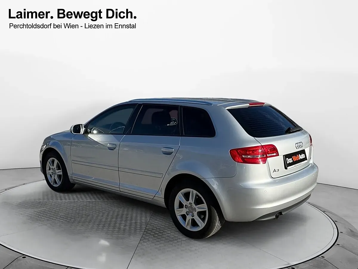 Audi A3 2012 photo 3