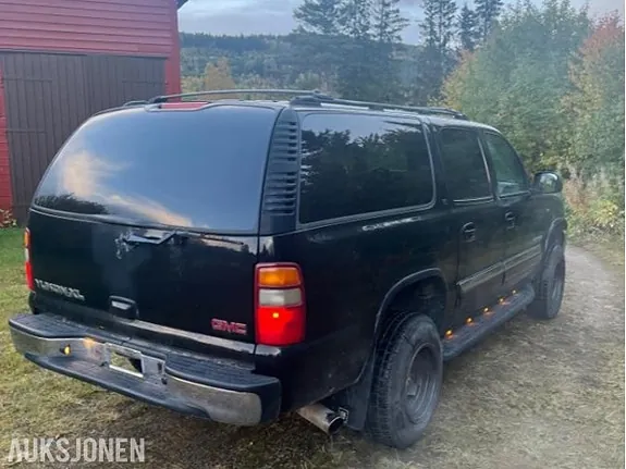GMC Yukon 2002 photo 4