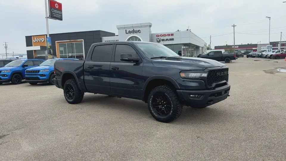 Ram 1500 2025 photo 2