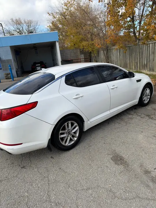 Kia Optima 2013 photo 2
