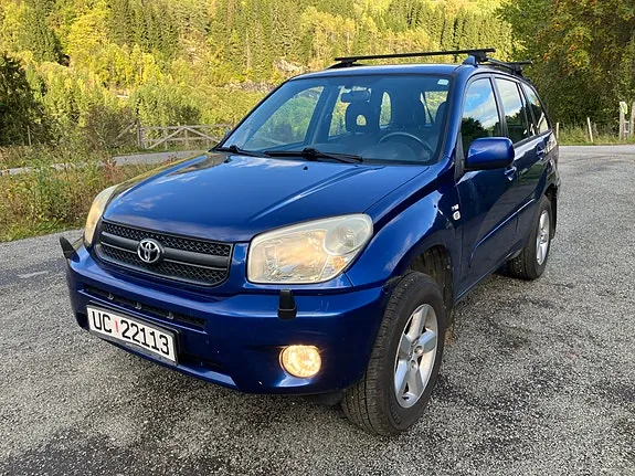 Toyota Rav4 2004 photo 2
