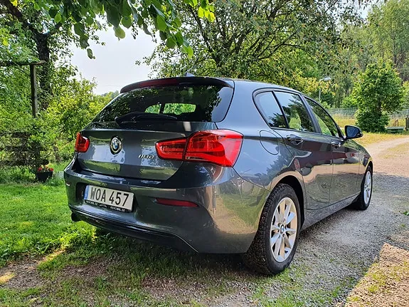 BMW 118D 2016 photo 3