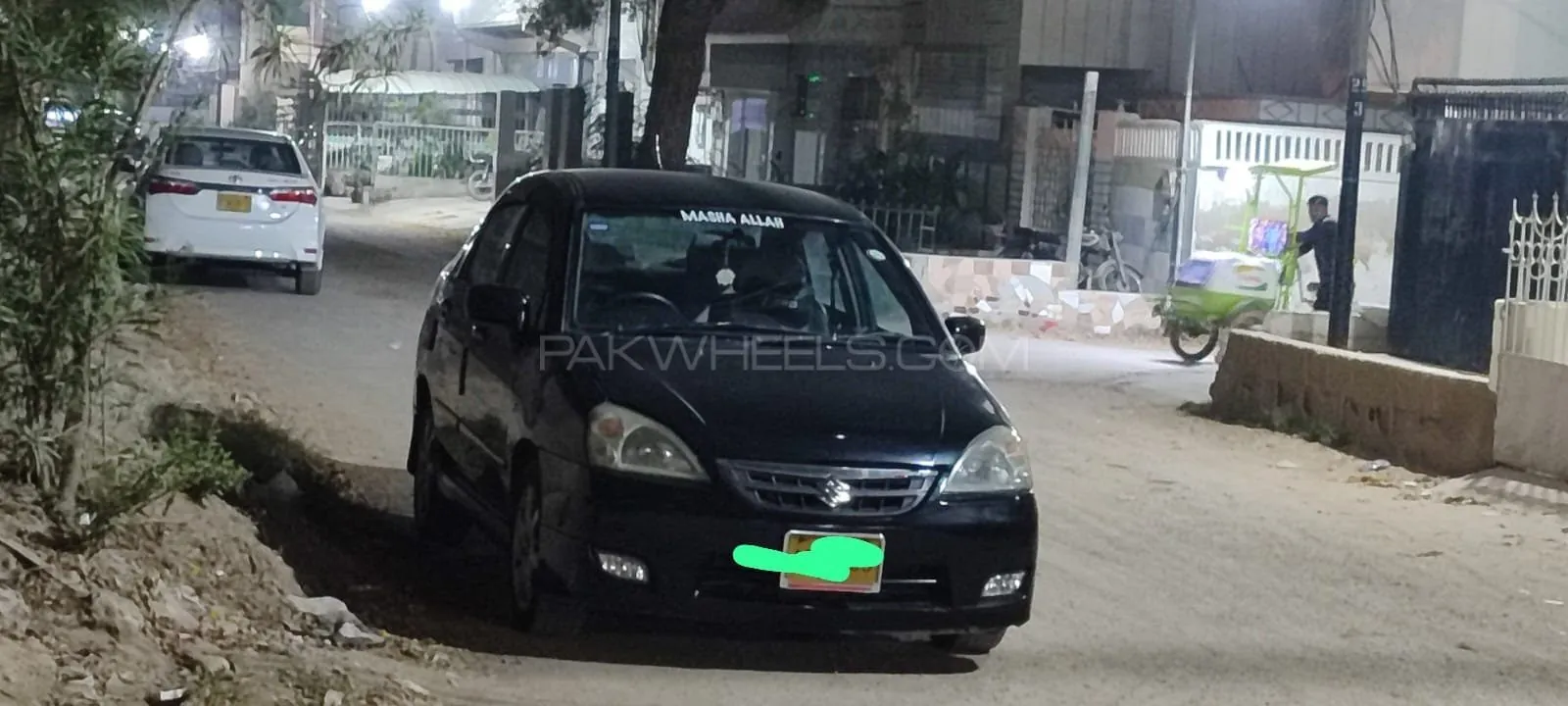 Suzuki Liana