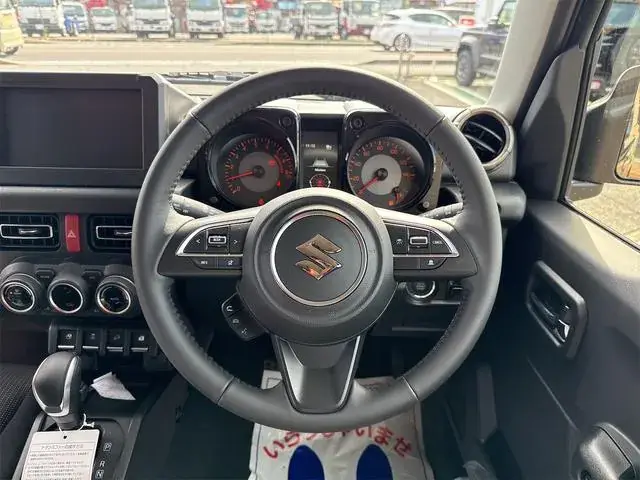 Suzuki Jimny photo 2