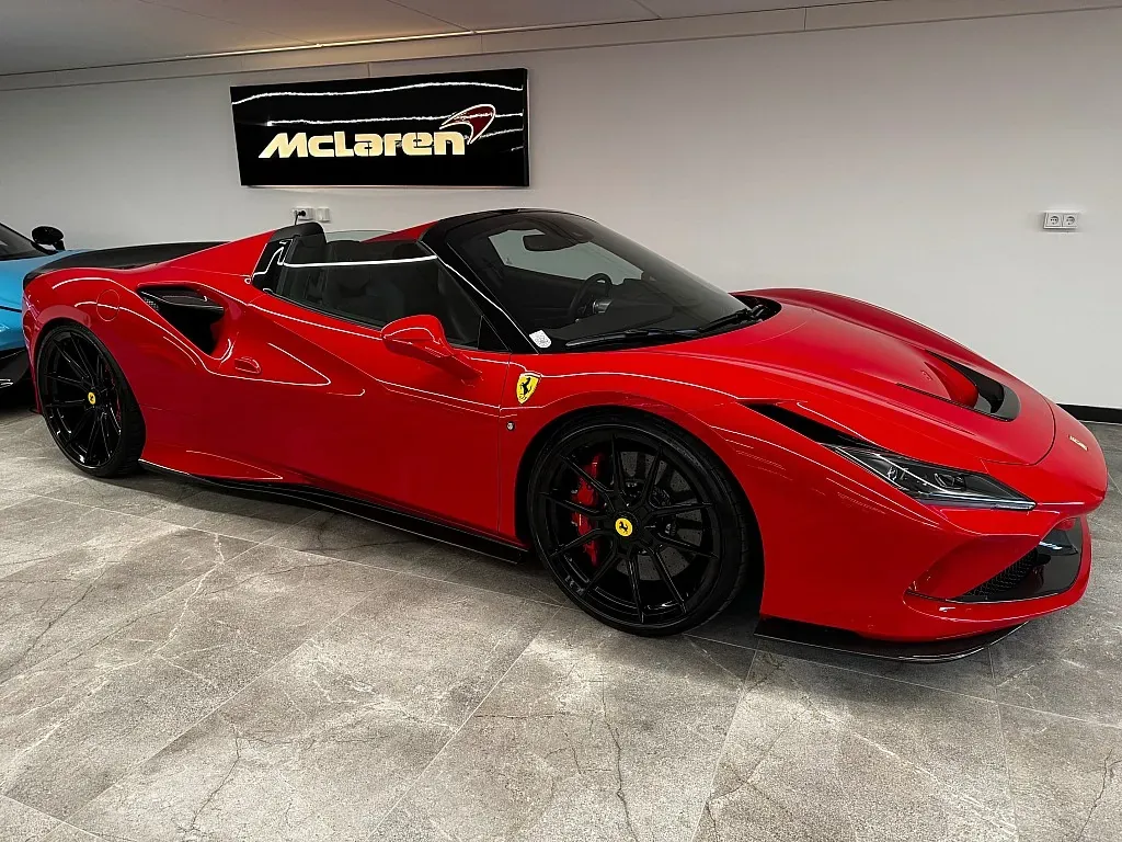 Ferrari F8 Spider