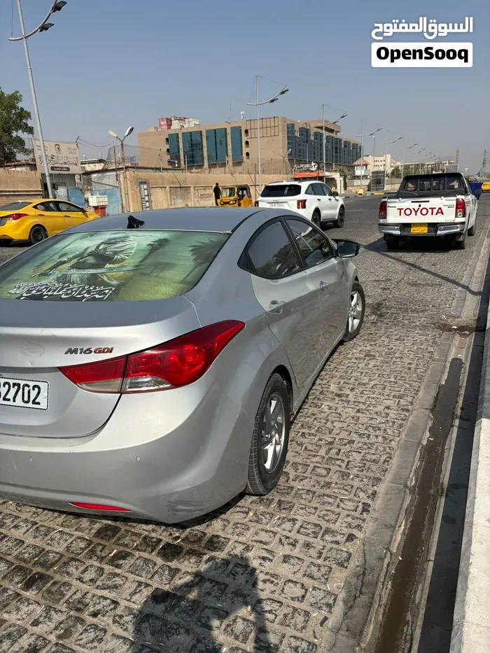 Hyundai Avante 2012 photo 3
