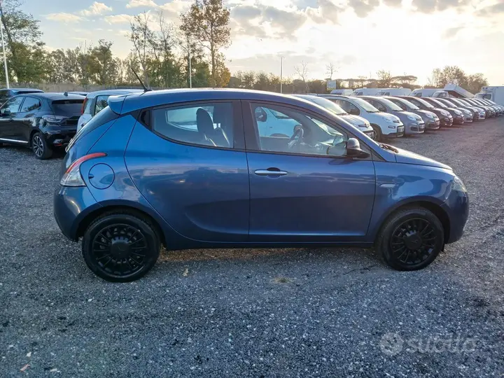 Lancia Ypsilon 2022 photo 4