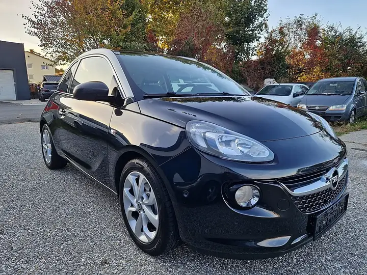 Opel Adam
