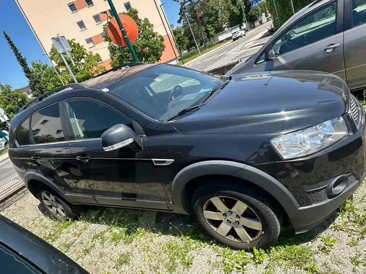 Chevrolet Captiva 2012 photo 3