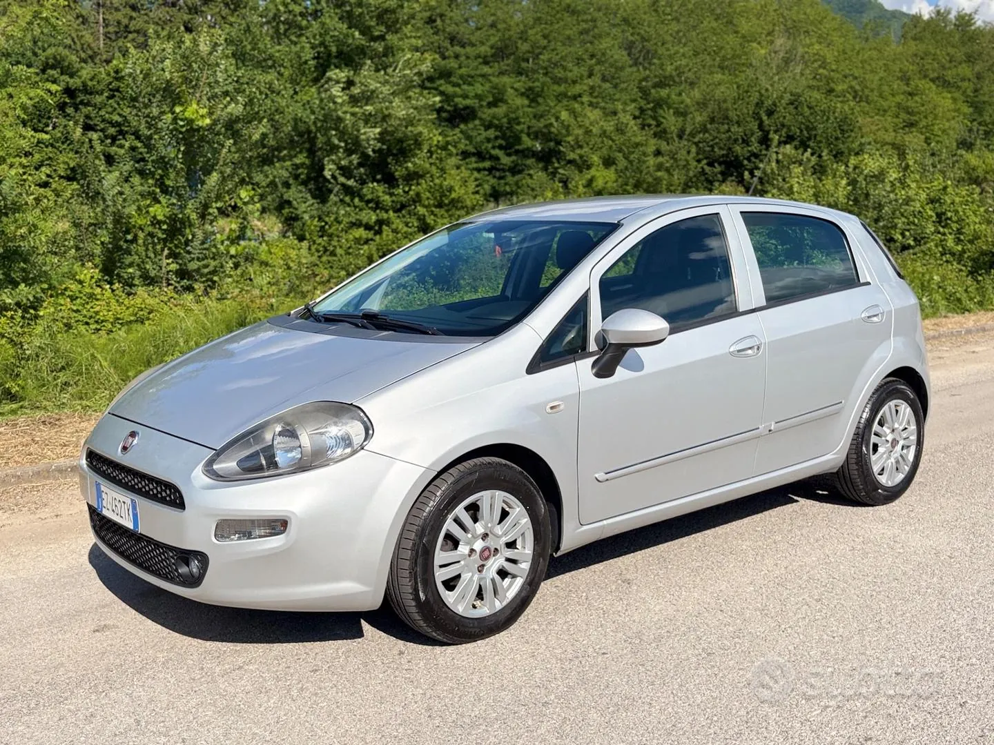 Fiat Punto 2015 photo 4