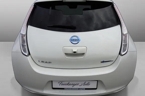 Nissan Leaf 2015 photo 4