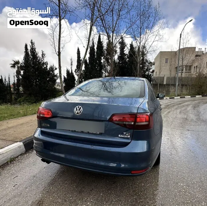 Volkswagen Jetta 2015 photo 2