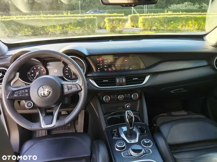 Alfa Romeo Stelvio 2020 photo 5