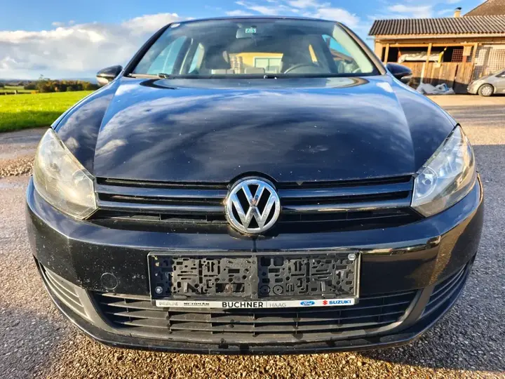 Volkswagen Golf 2009 photo 2