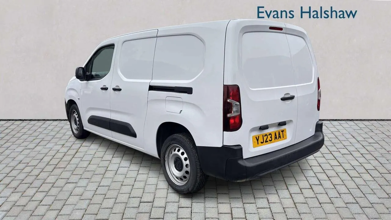 Citroen Berlingo 2023 photo 4