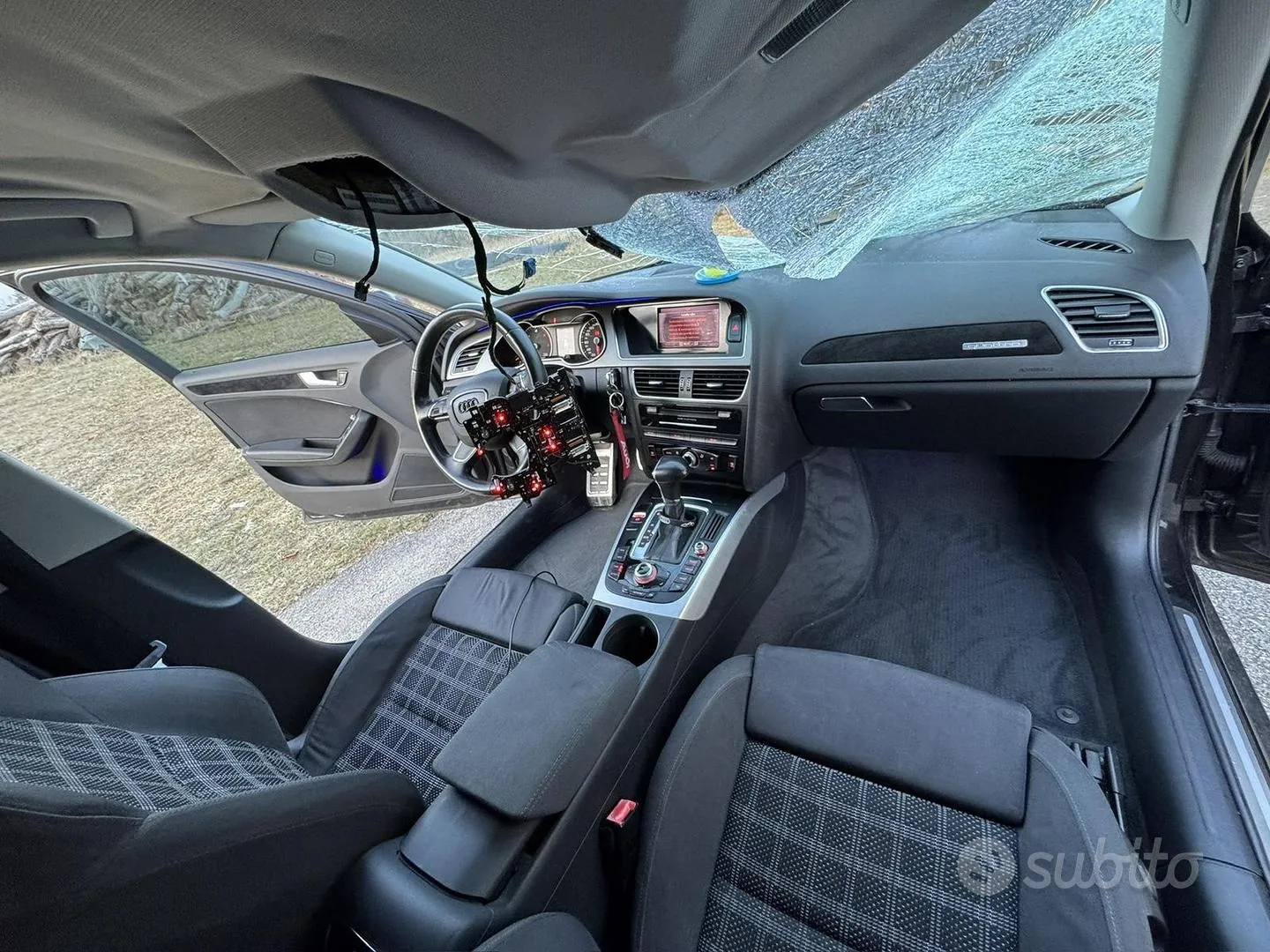 Audi A4 Avant 2013 photo 2
