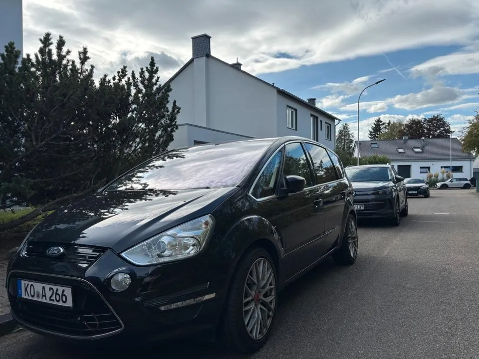 Ford S-Max