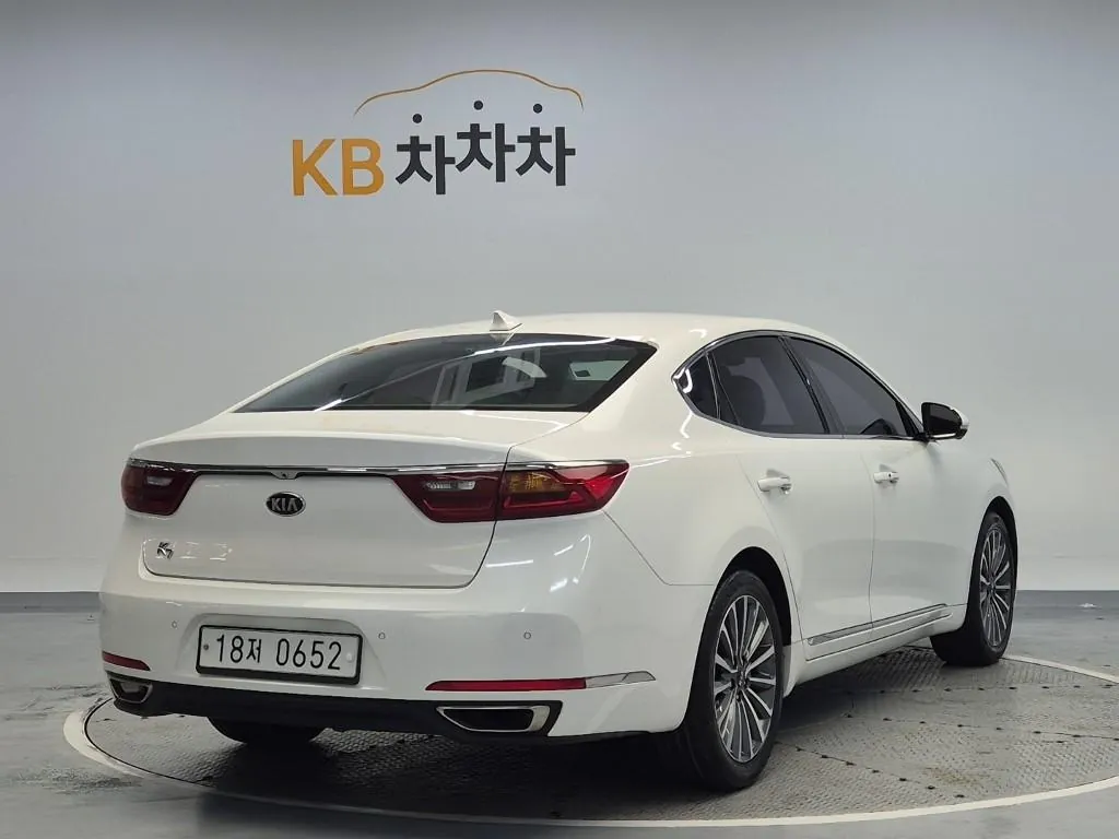 Kia K7 2016 photo 3