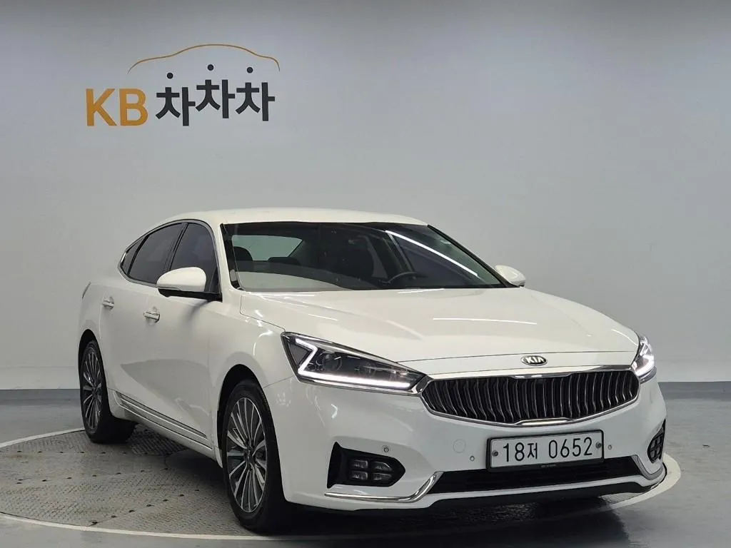 Kia K7 2016 photo 4