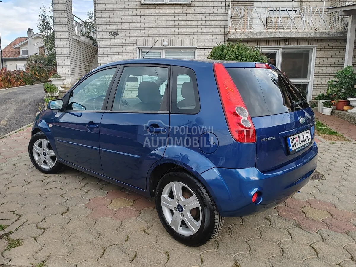 Ford Fiesta 2008 photo 3