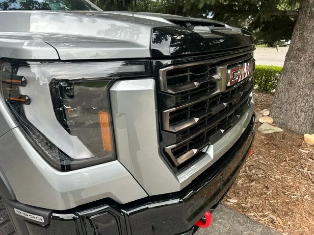 GMC 2500Hd 2026 photo 3