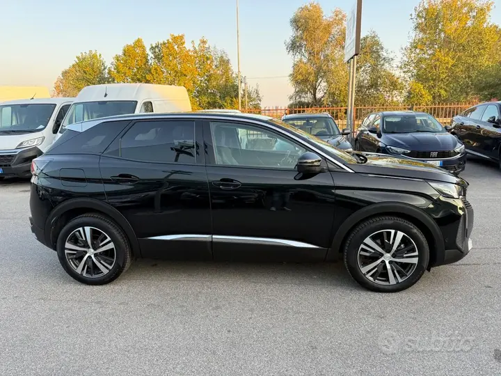 Peugeot 3008 2022 photo 5