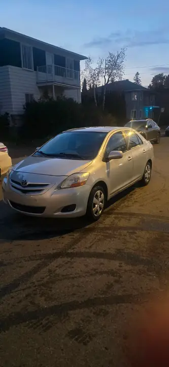 Toyota Yaris 2008 photo 2