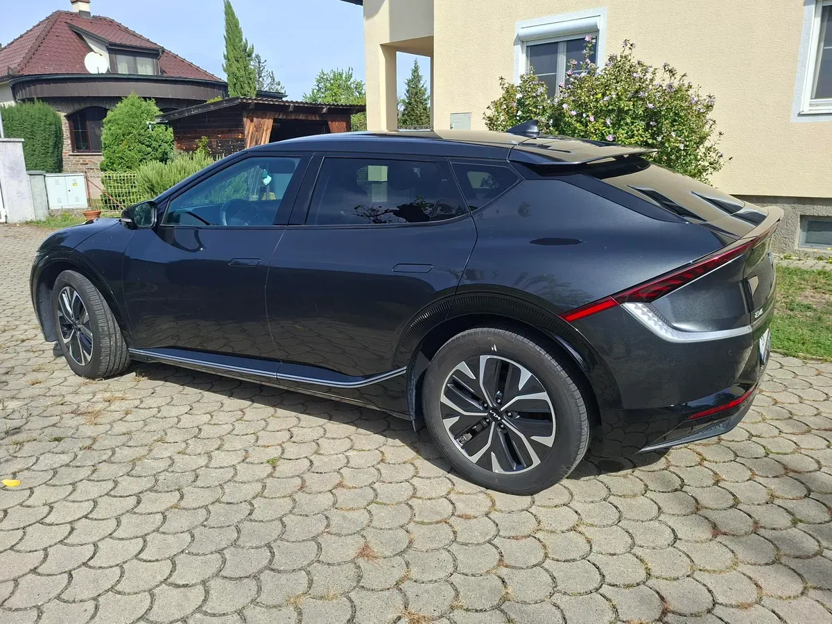 Kia Ev6 2022 photo 2
