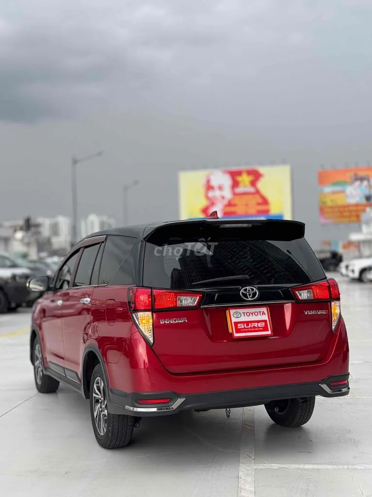Toyota Innova 2023 photo 5