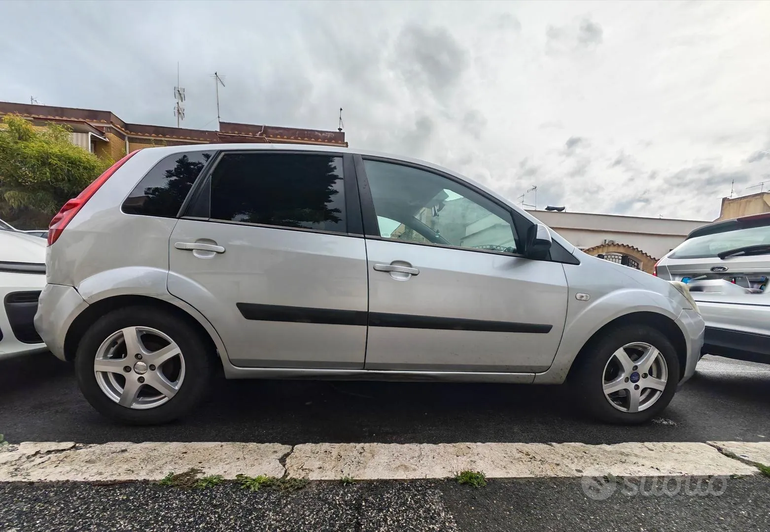 Ford Fiesta 2006 photo 5