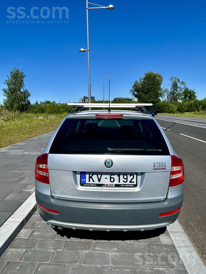 Skoda Octavia 2009 photo 5