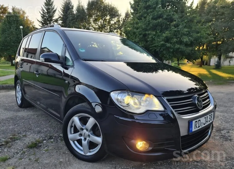 Volkswagen Touran