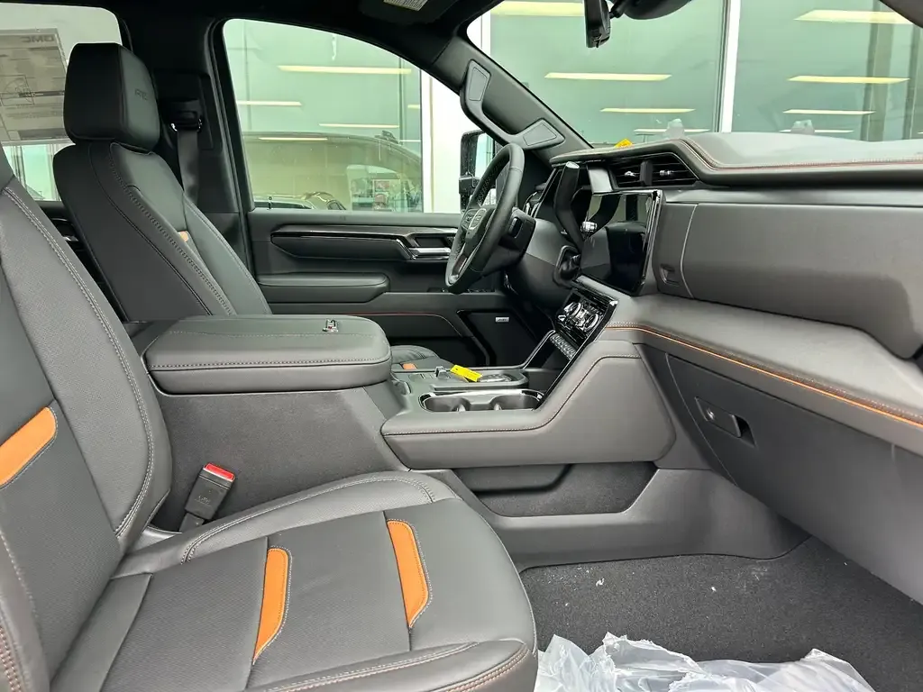 GMC Sierra 2500Hd 2026 photo 2