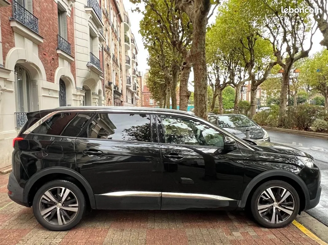 Peugeot 5008 2018 photo 4