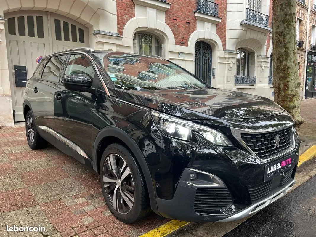 Peugeot 5008 2018 photo 3