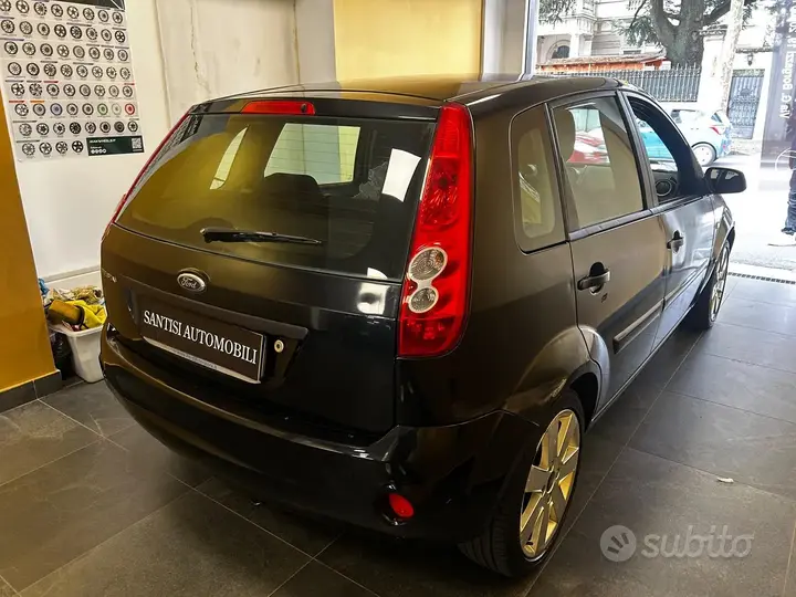 Ford Fiesta 2008 photo 4