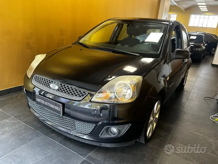 Ford Fiesta 2008 photo 2