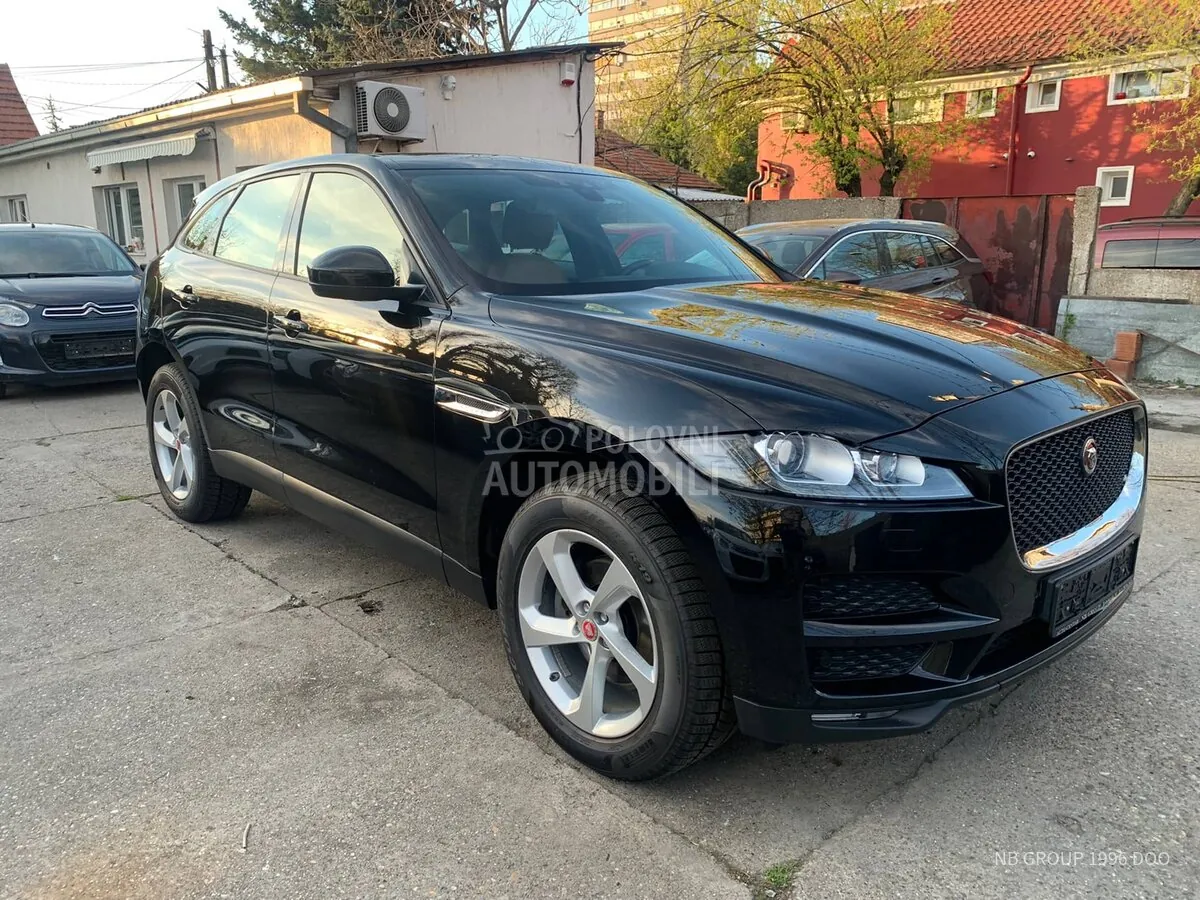 Jaguar F-Pace 2017 photo 3
