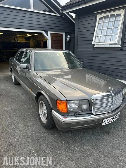 Mercedes-Benz S-Class 1989 photo 2