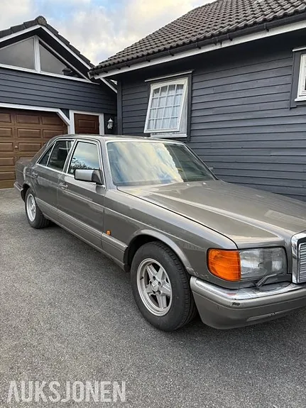Mercedes-Benz S-Class 1989 photo 3