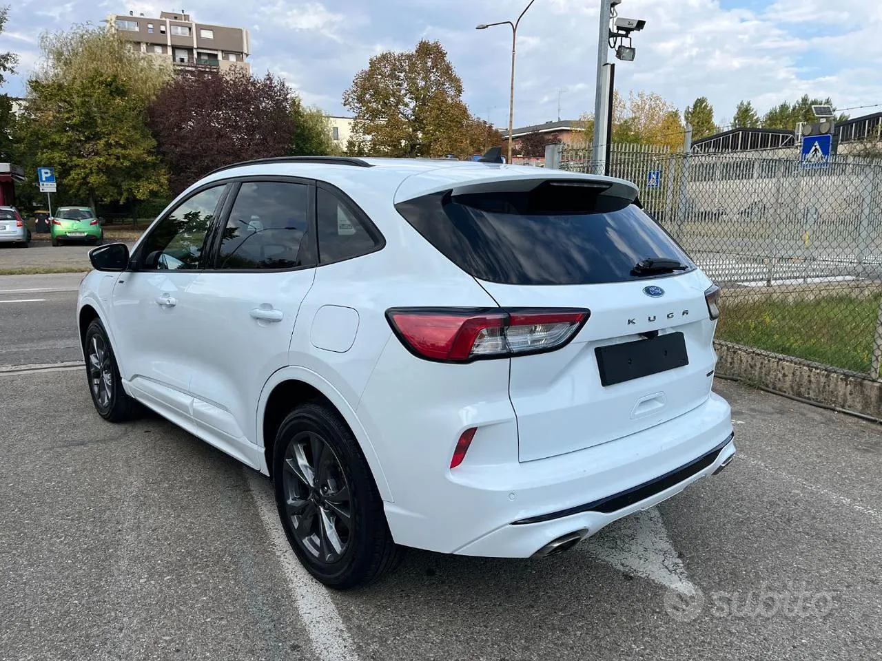 Ford Kuga 2023 photo 3