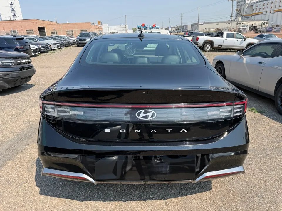 Hyundai Sonata 2025 photo 3