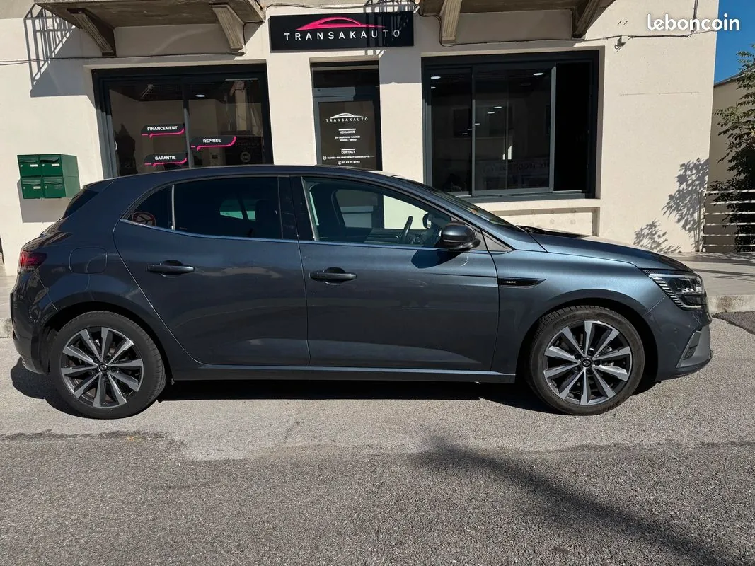 Renault Megane 2022 photo 4