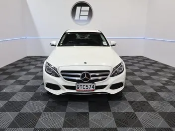 Mercedes-Benz C 220 2017 photo 3