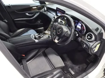 Mercedes-Benz C 220 2017 photo 4