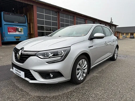 Renault Megane 2016 photo 2