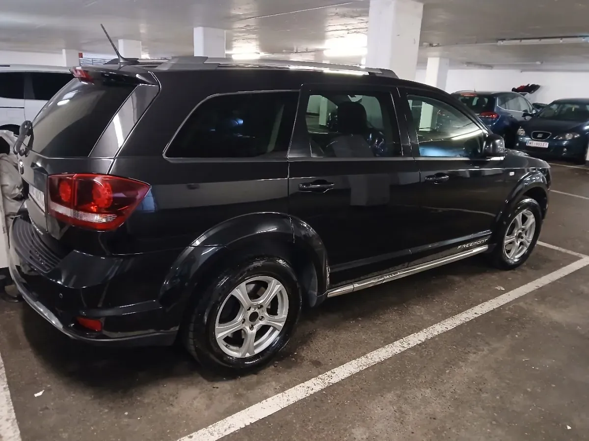Fiat Freemont 2015 photo 2