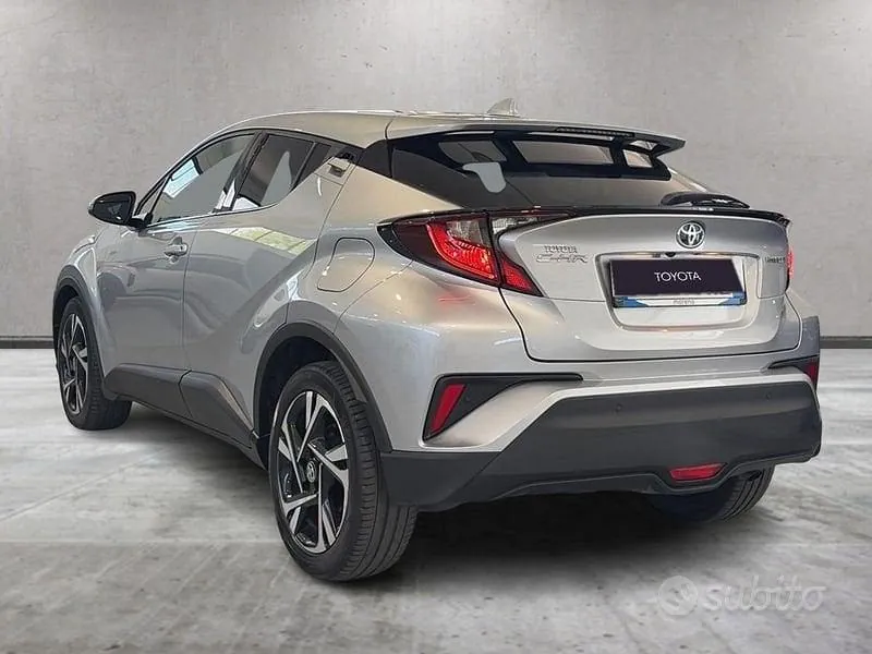 Toyota C-Hr 2023 photo 4