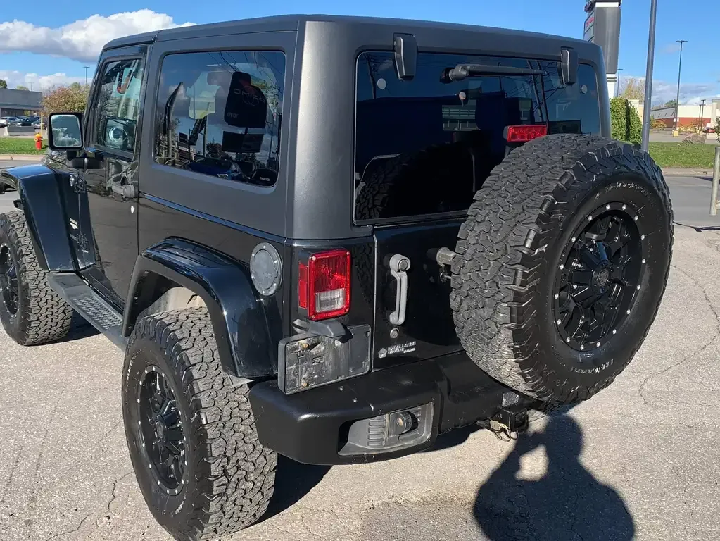 Jeep Wrangler 2015 photo 2