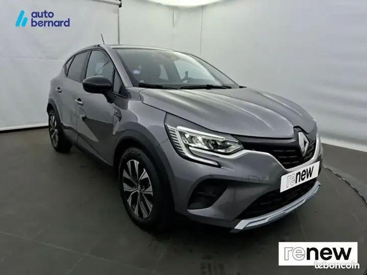 Renault Captur 2024 photo 3
